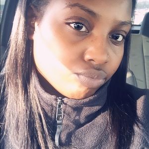 Meet your Posher, Rachelle